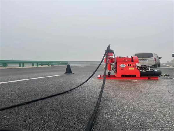 通渭马路路基路面开裂下沉注浆加固灌浆